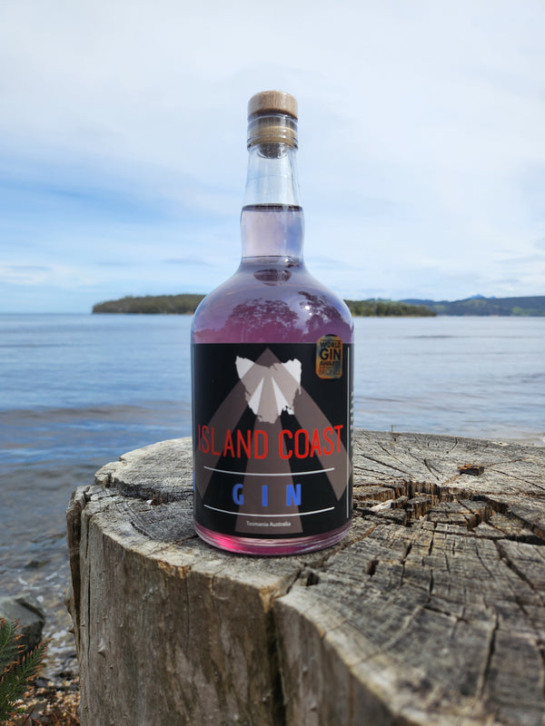Official 'Reggie Bird' release of our Island Coast Spirits Butterfly 🦋 Pea Flower Gin.